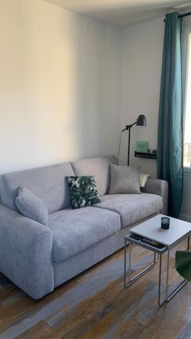 Charmant Studio Tout Equipe Aux Portes De Paris Bagnolet Exterior foto
